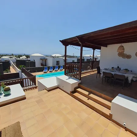 Lujosa 4 Hab Piscina, Jacuzzi Y Vistas Mar Villa Playa Blanca (Lanzarote)